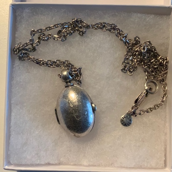 J Crew Silver Seashell Locket Necklace - Picture 2 of 4